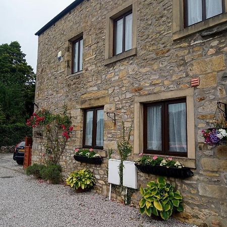 Charming, Wonderfully Cosy One Bedroom Apartment Giggleswick Exterior foto